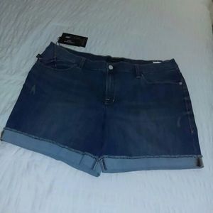 24 W. Rock & Republic Bumper Shorts